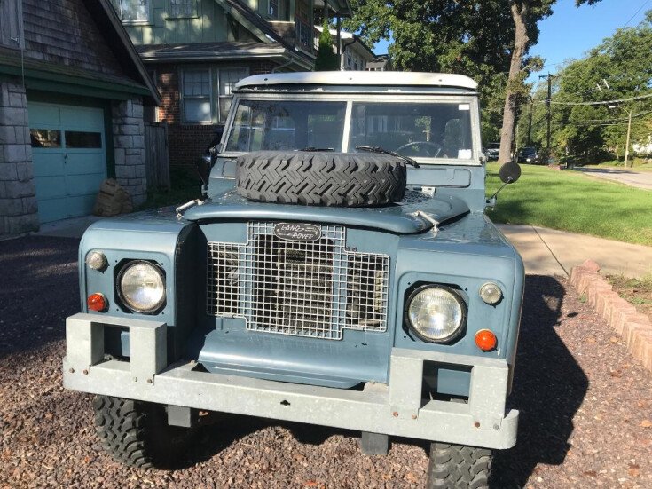 Photo for 1971 Land Rover Series II